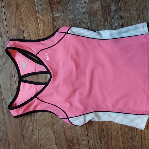 Nike Tops - Workout top 6 for $10